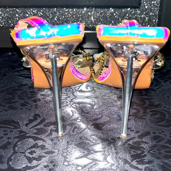 Fashion Nova high heeled brand new Silver, purple and gold chain sandal size 10 - Picture 4 of 5